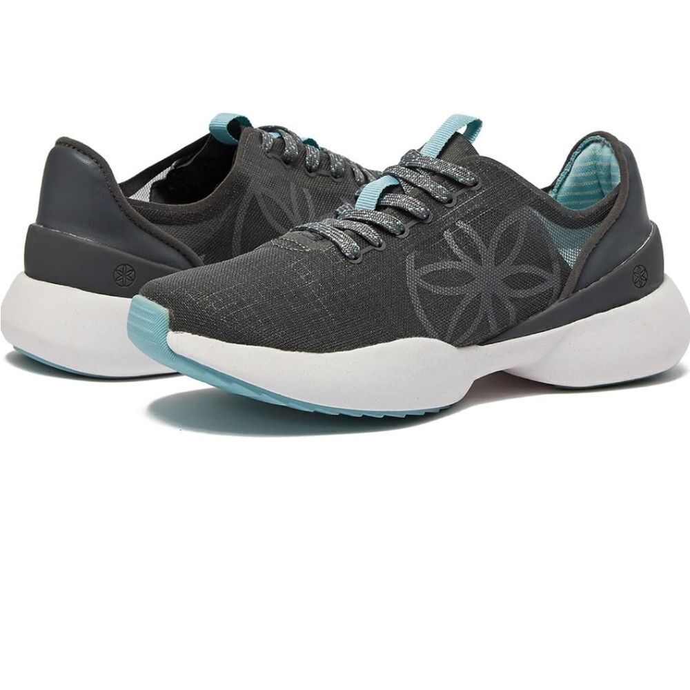 BRAND NEW GAIAM MINDFUL WOMEN'S WALKING SHOESโWITH BREATHABLE MESH